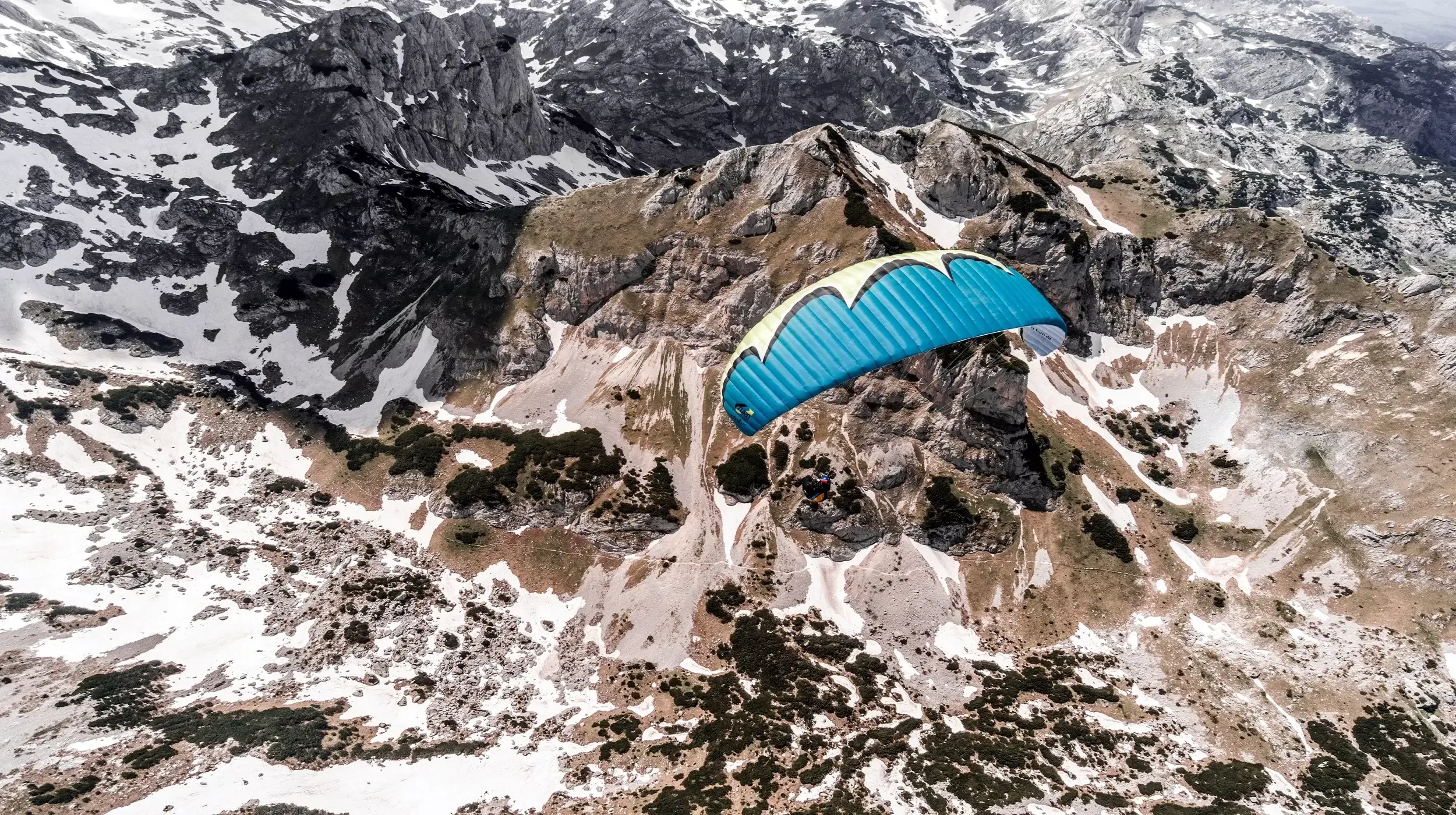 Paragliding